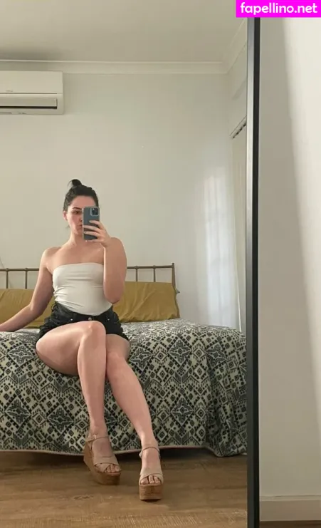 Shutupmichaelaa OnlyFans Thumbnail #8bHMj1Mkq5