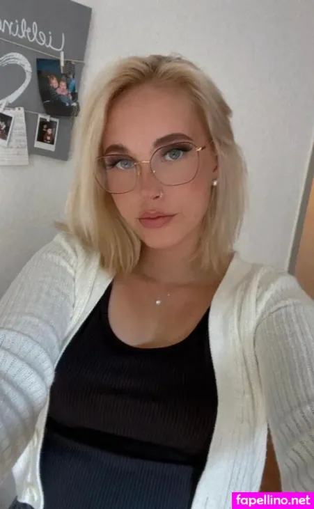Shy Amateur Teen OnlyFans Thumbnail #GJJAQm5p6Z