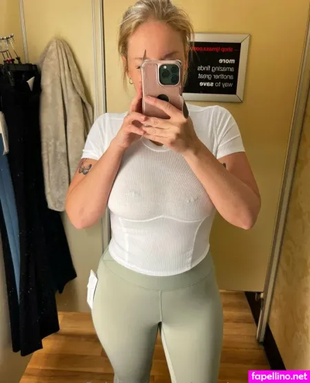 Shy Butterfly22 OnlyFans Thumbnail #NAs7zOwiej