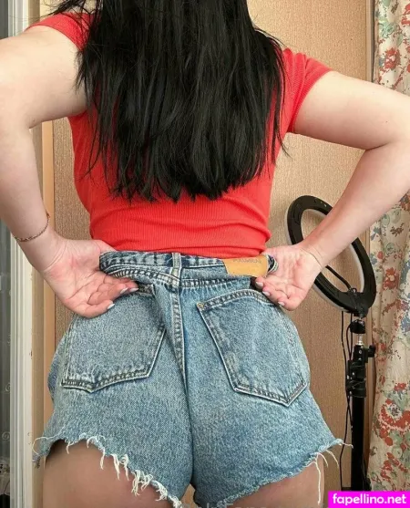 Shy Liya OnlyFans Thumbnail #DD508PIGJy
