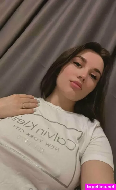 Shy Liya OnlyFans Thumbnail #pggCD4voj3