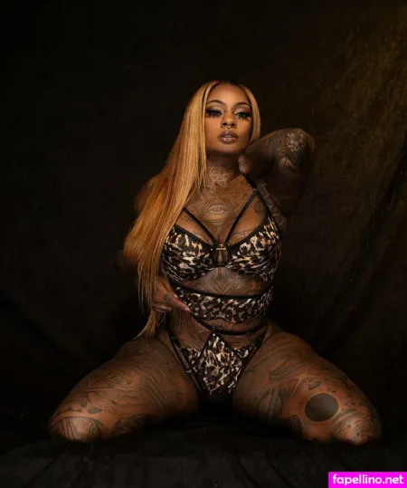 Shy Not Shy OnlyFans Thumbnail #e3s6UdTKNO