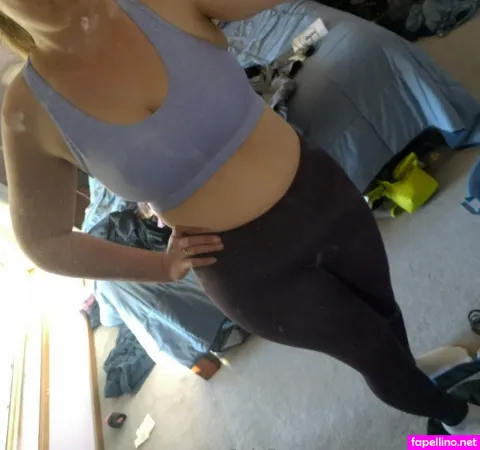 Shyaussiewife OnlyFans Thumbnail #JWgWjNDrlQ