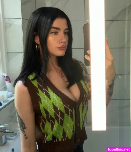 Shybancheri OnlyFans Thumbnail #2mdHiqF1xF