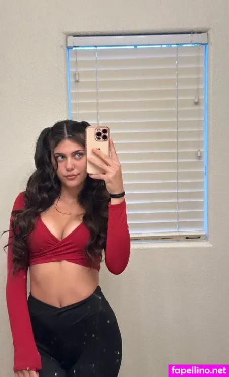 Shye Lilly OnlyFans Thumbnail #c7Wd18LJgM