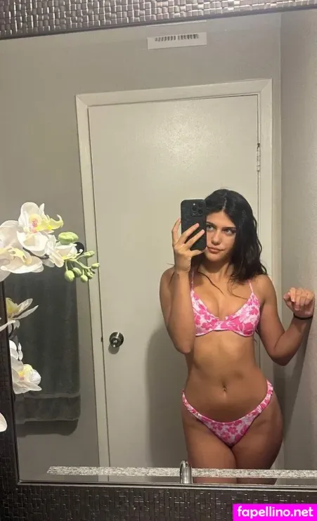 Shye Lilly OnlyFans Thumbnail #iqOLDyiQQd