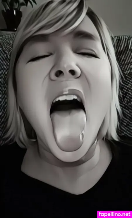 Shyflash OnlyFans Thumbnail #3YHMr2P4Up