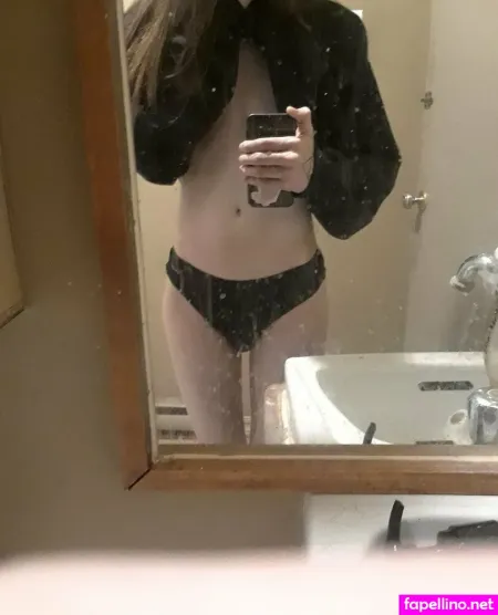 Shygal Lilly OnlyFans Thumbnail #eMZUUkweaq