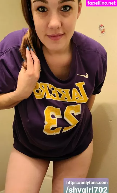 Shygirl702lvfree OnlyFans Thumbnail #SkGEMbexeK
