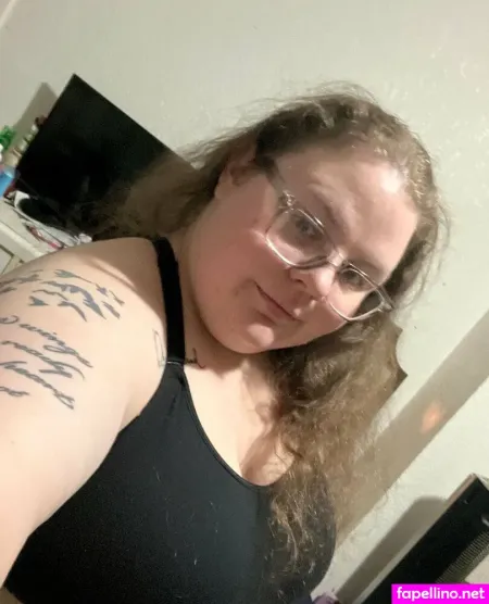 Shygirll93 OnlyFans Thumbnail #2xLFnOohFw