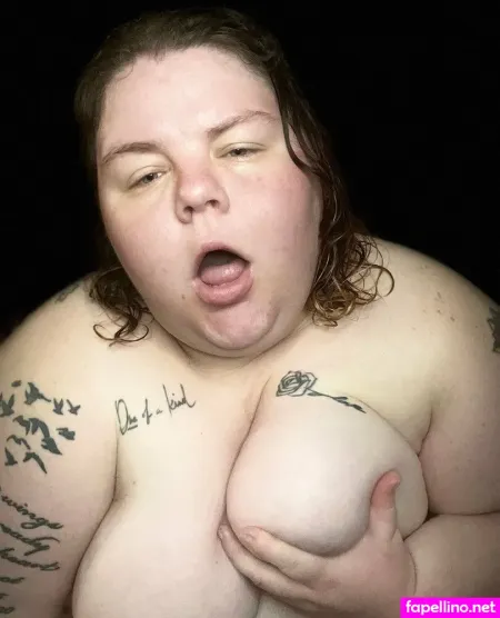 Shygirll93 OnlyFans Thumbnail #nvV4vUScUl