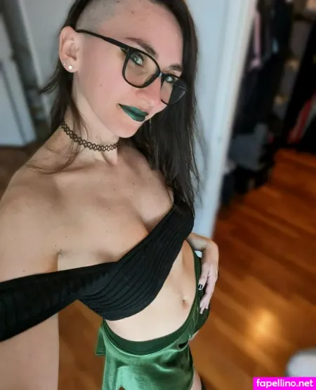 Shygothsecrets OnlyFans Thumbnail #CbscWpWKrd