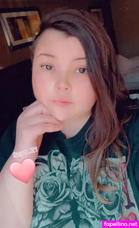 Shykittenmittin OnlyFans Thumbnail #f0D9va8yGV