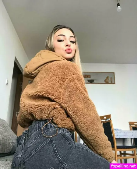 Shylagrace OnlyFans Thumbnail #akzhpL9nyK