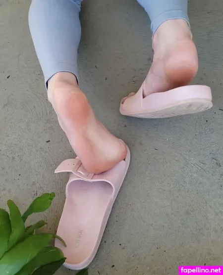 Shyliltoes OnlyFans Thumbnail #0tkhqklS5w