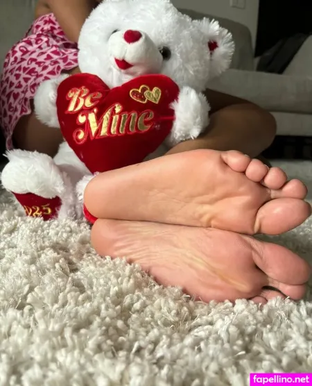 Shys Soles OnlyFans Thumbnail #3RWNreKZzP