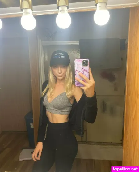 Shysfreepage OnlyFans Thumbnail #GjWM8Zq8h0