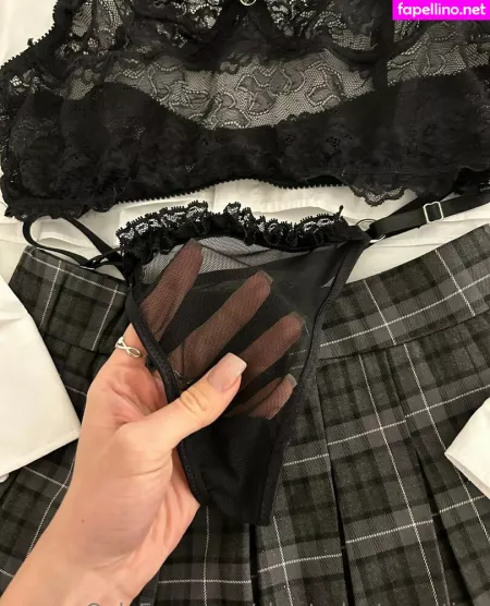 Shystudentagostina OnlyFans Thumbnail #5MedfFIKPi