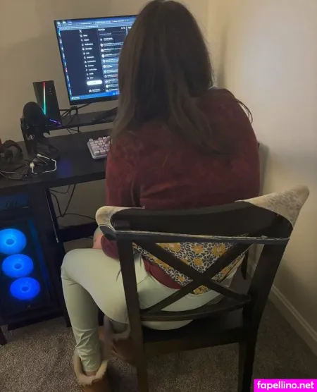 Shywedgiedork OnlyFans Thumbnail #8bfi0p0ysQ