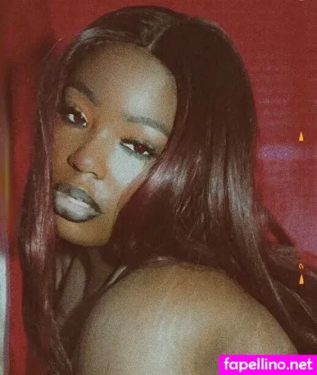 Shyzsin OnlyFans Thumbnail #M6yRvFhCJQ