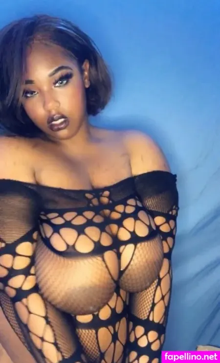Shyzsin OnlyFans Thumbnail #XmbCKkm2Zh