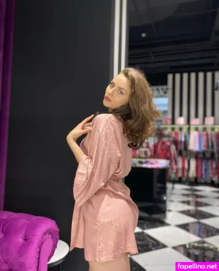 Sia Belle OnlyFans Thumbnail #QKkyKDwOrR