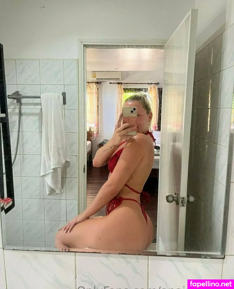 omg_itsyanaa, sianaanaom Nude Leaked OnlyFans Photo #eWRmJzNb7X