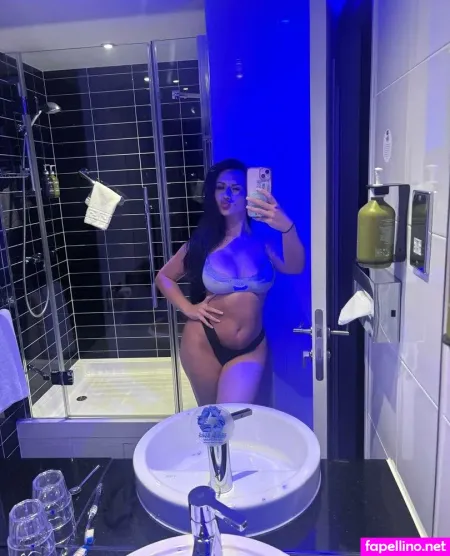Sianfitnessof 1 OnlyFans Thumbnail #R8nYCMao8F
