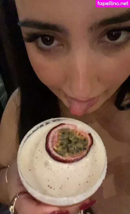 Sibel T OnlyFans Thumbnail #R3U9AYJHbE