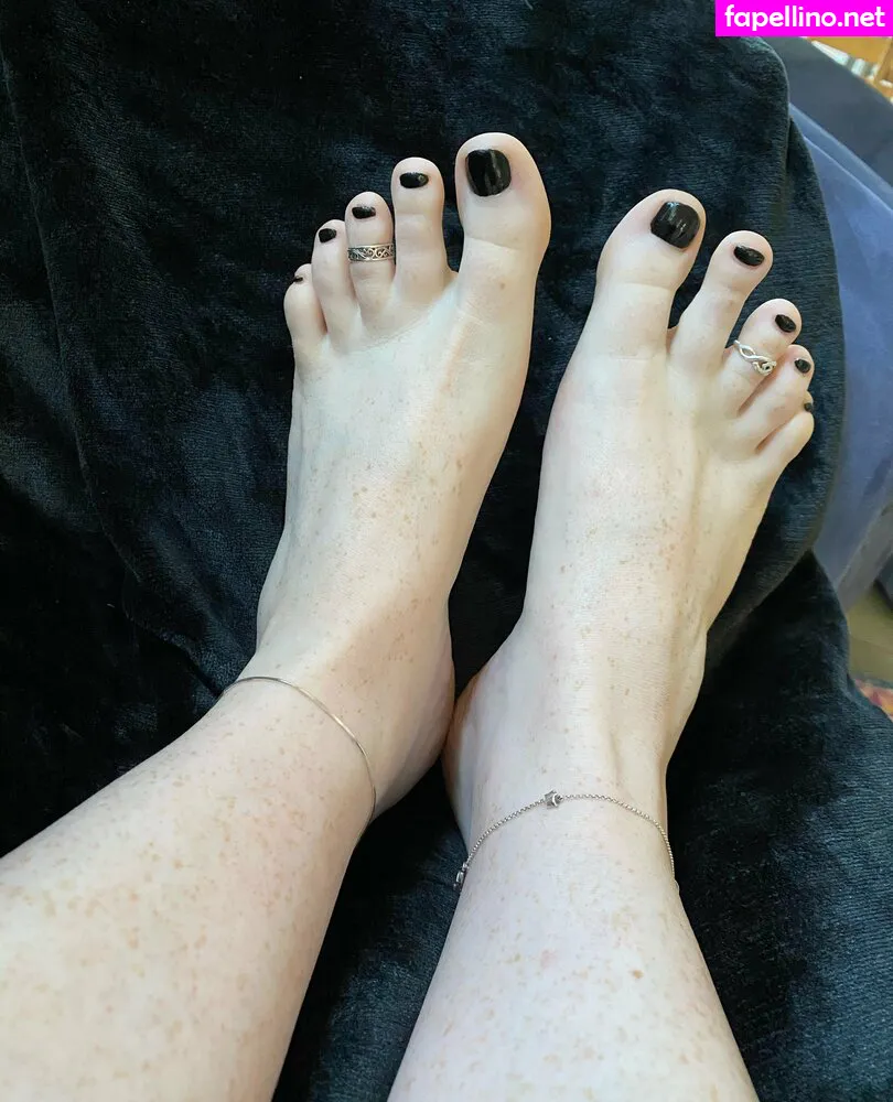 sicksadsarah, sicksadsarahh Nude Leaked OnlyFans Photo #6pqXdflBMk