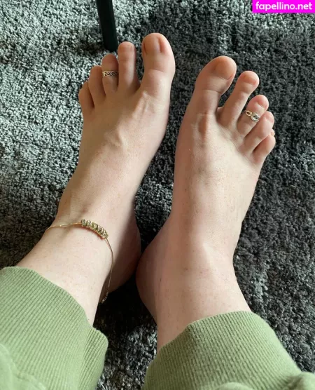 Sicksadsarahh OnlyFans Thumbnail #I0uEsXb8kP