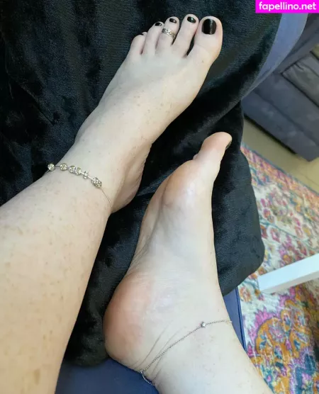 Sicksadsarahh OnlyFans Thumbnail #Pk8Ige8Qec