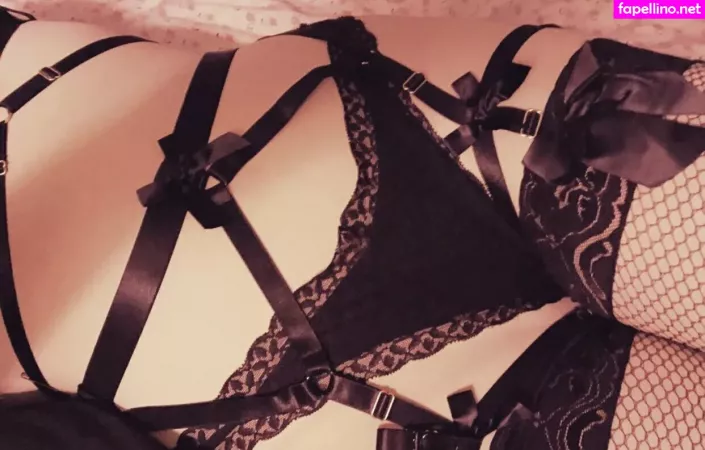 Side Snick OnlyFans Thumbnail #AYxU6XlRkW