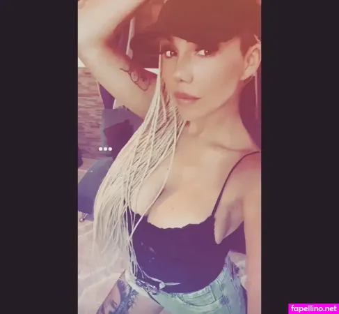 Siempre Yeye OnlyFans Thumbnail #kQDlOubIq1