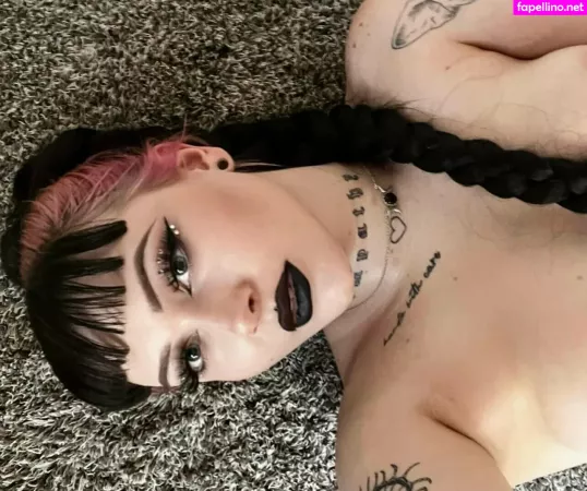 Sienafaefree OnlyFans Thumbnail #igEkMX44w9