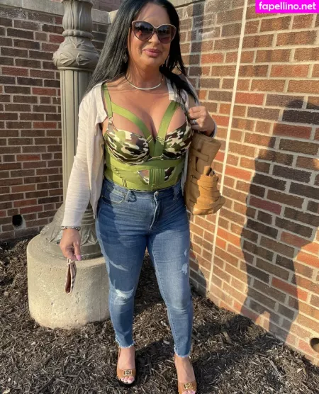 Sienarosefree OnlyFans Thumbnail #dJFD9VoaPX