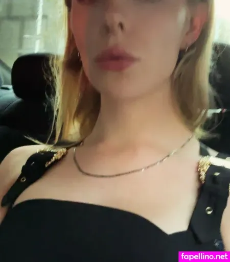 Sienna Carlisle OnlyFans Thumbnail #k0EcY1bCVs