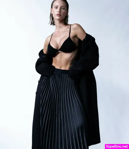 Sienna Cochrane OnlyFans Thumbnail #eFD5RIS0E4