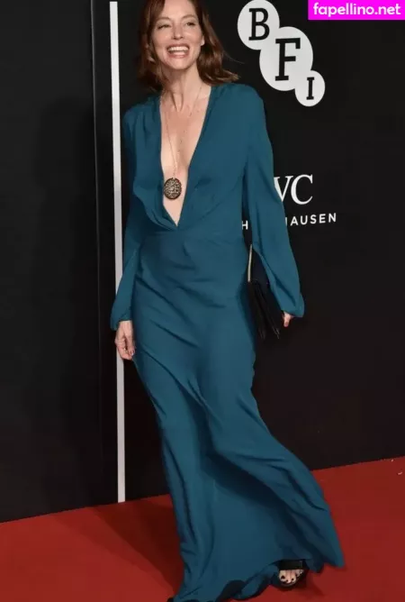 Sienna Guillory OnlyFans Thumbnail #KlSkQG8FNm