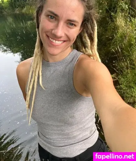 Sienna June OnlyFans Thumbnail #15sFY3Uf2d