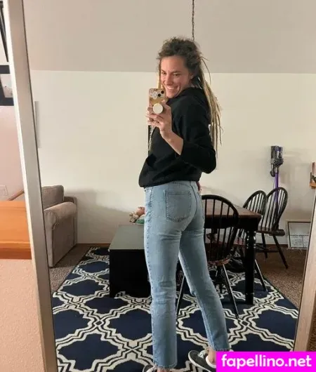 Sienna June OnlyFans Thumbnail #kYTjUNsKiy