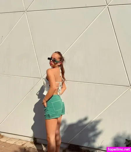 Sienna Labe OnlyFans Thumbnail #SPoMMUcd1e