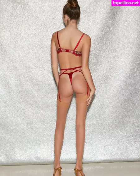 Sienna Raine Schmidt OnlyFans Thumbnail #XOSFUAQTWG