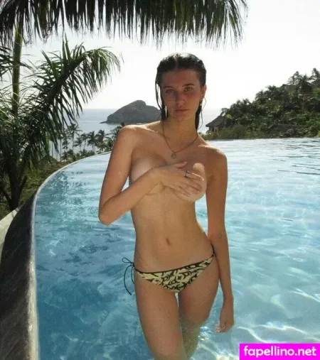 Sienna Schmidt OnlyFans Thumbnail #073OI0eDAn