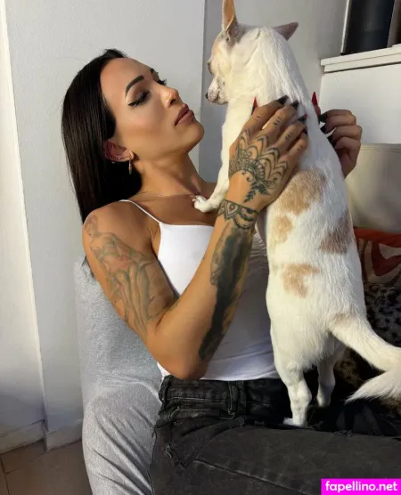 Sienna Ts OnlyFans Thumbnail #HFW1Do05xk