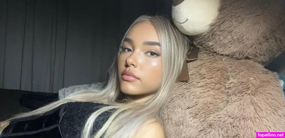 Siennaford OnlyFans Thumbnail #IikQ527mPb