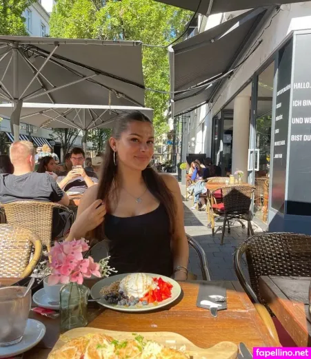 Siennarlv OnlyFans Thumbnail #Aj5Y9lFEiO