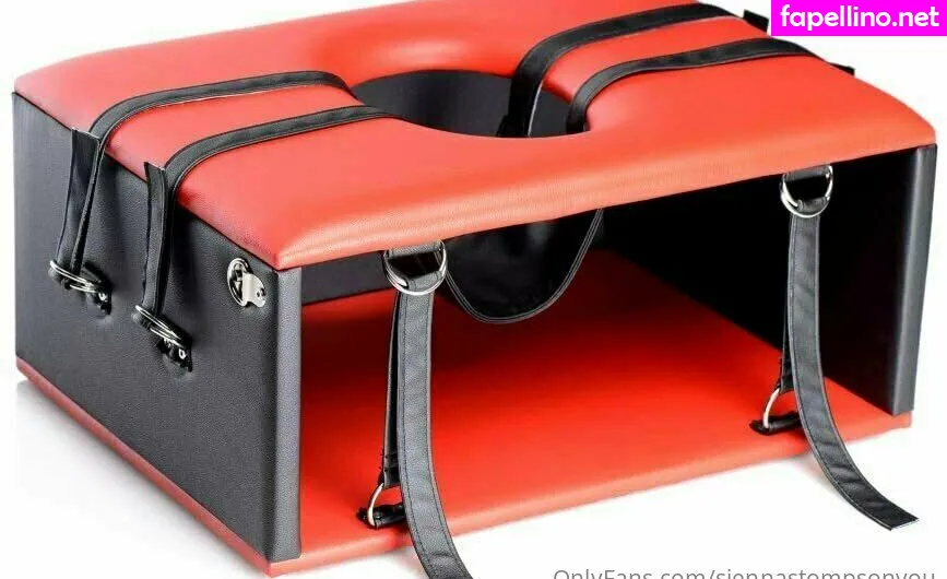 siennagruss, siennastompsonyou Nude Leaked OnlyFans Photo #xEGOs5VUjk