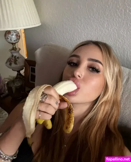 Siennatayloroffical OnlyFans Thumbnail #3PpWiGdj27