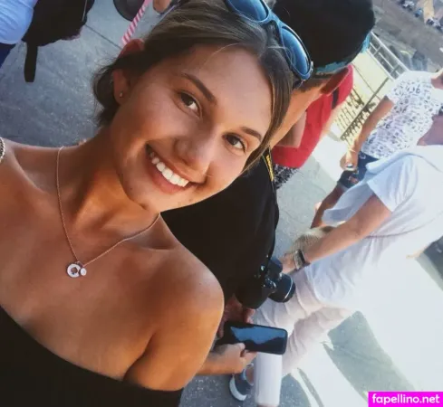 Sierra Bate OnlyFans Thumbnail #q1bF7dHpiq